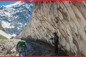 Sach-Pass Road Status || विधिवत पूजा अर्चना के बाद साच-पास के लिए रवाना हुई मशीनरी, 15 मई तक बहाली का टारगेट